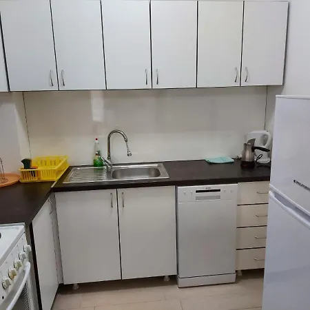 Adam' S 3 Daire Kladovo