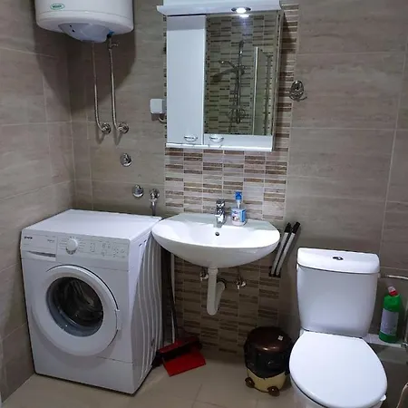 Adam' S 3 Apartment *