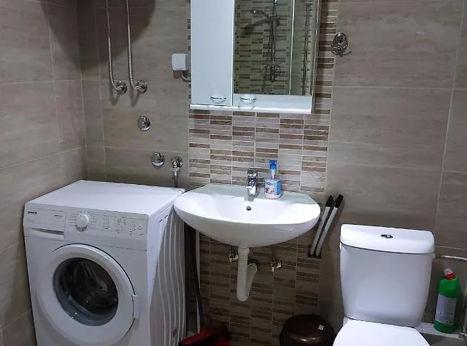 Adam' S 3 Апартаменты *