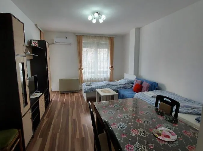 Апартаменты Adam' S 3 *